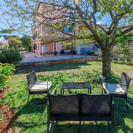 Apartmán Bruno-2 By Interhome *