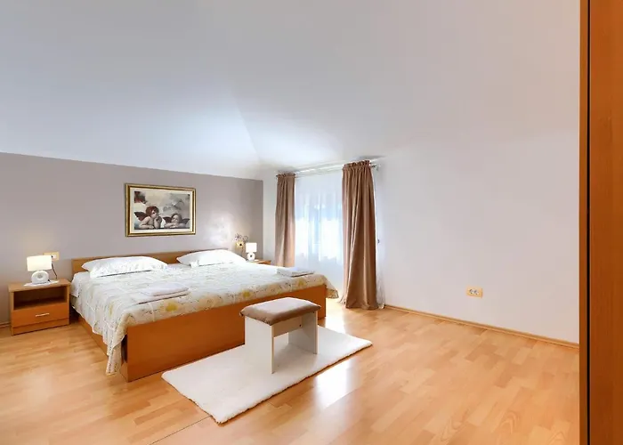 Bruno-2 By Interhome *