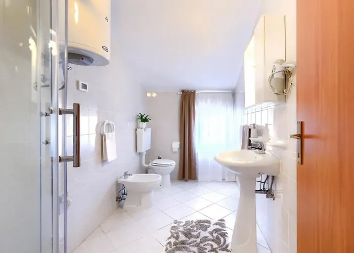 Bruno-2 By Interhome 우마그