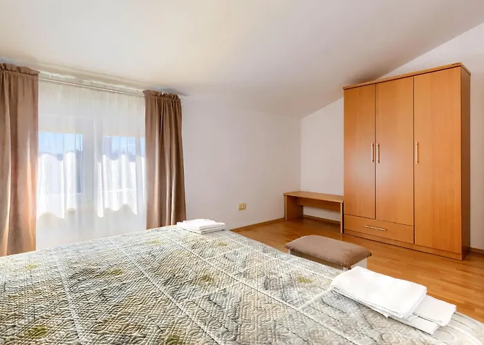 아파트 Bruno-2 By Interhome *