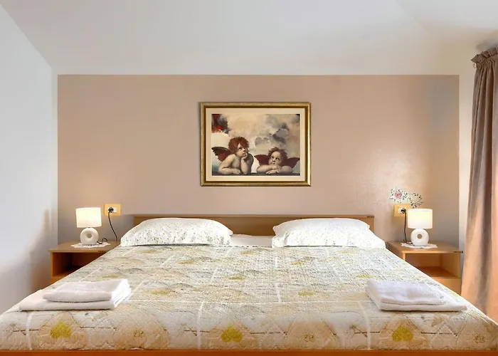 Lejlighed Bruno-2 By Interhome